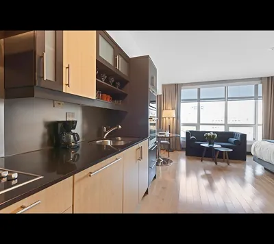 Kitchen glass cabinetry
